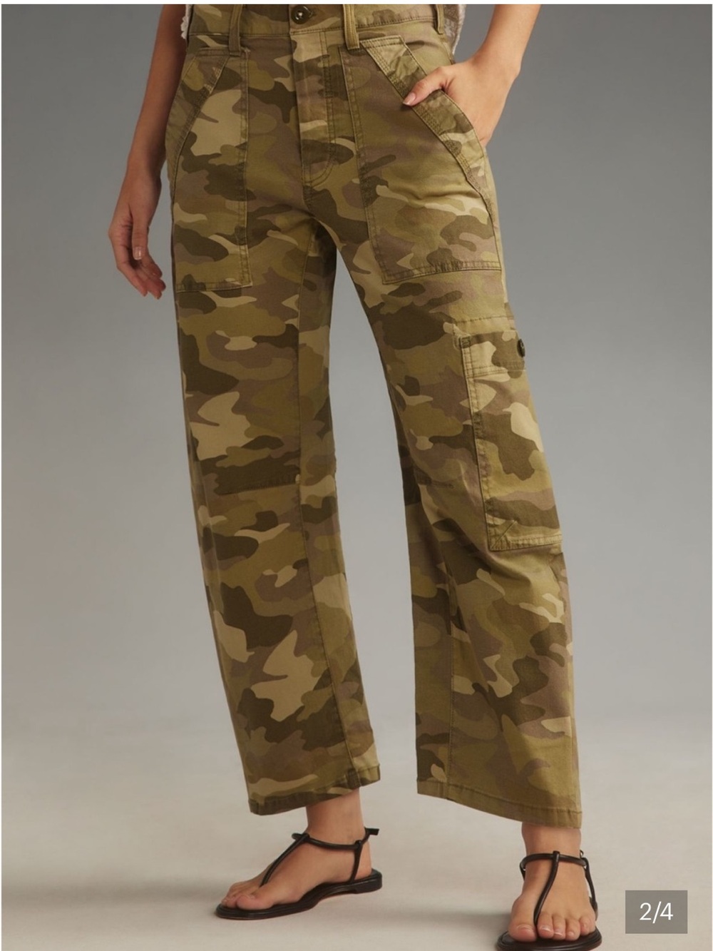 Anthropologie Pilcro Women’s Camo Cargo Pants with subtle barrel leg - Picture 7 of 7
